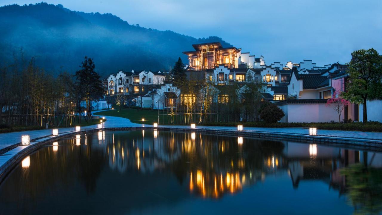 Banyan Tree Hotel Huangshan-The Ancient Charm Of Huizhou, A Paradise Eksteriør billede